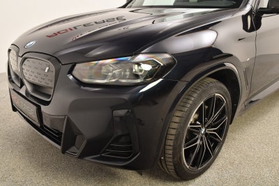 BMW iX3 Inspiring