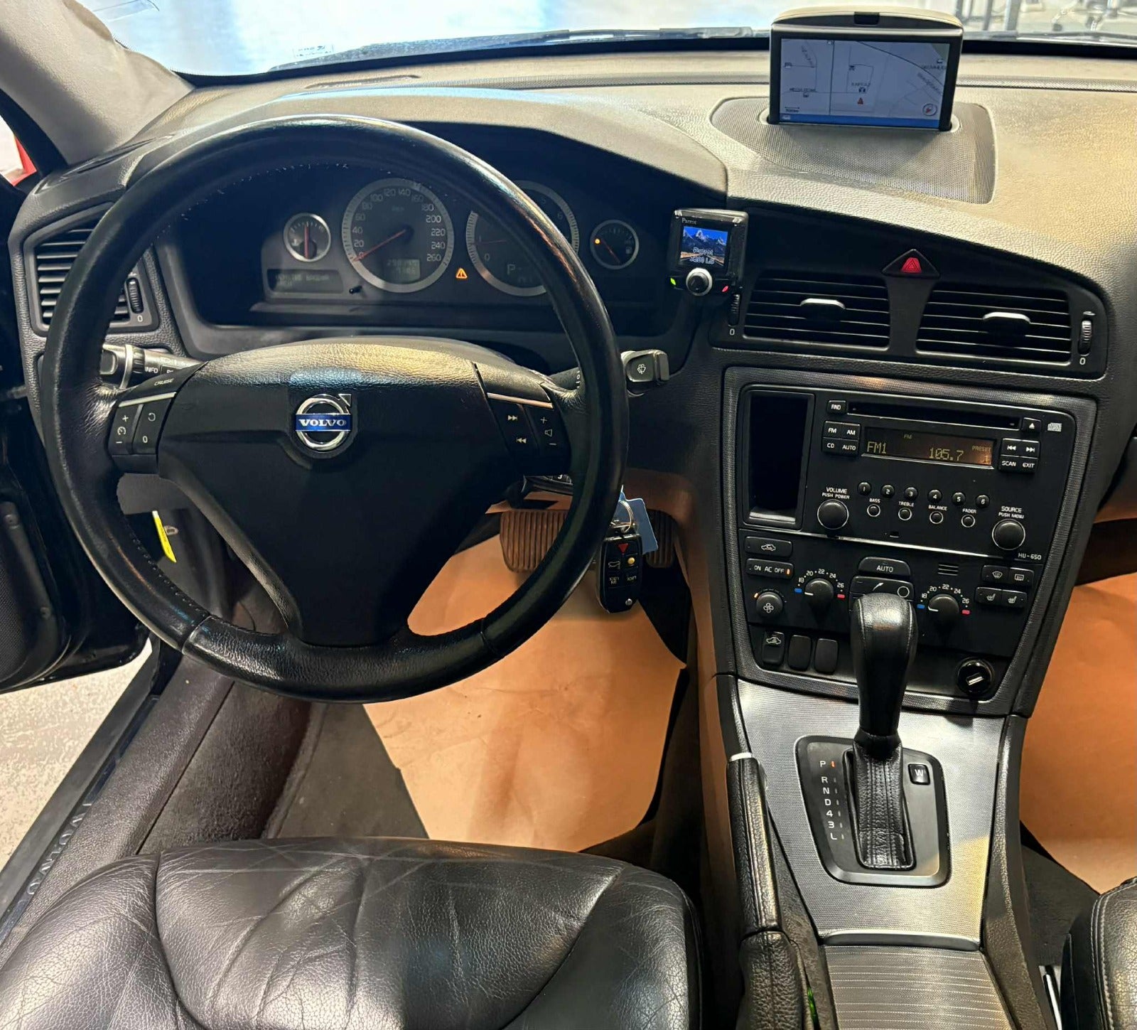 Billede af Volvo S60 2,4 170 Momentum aut.