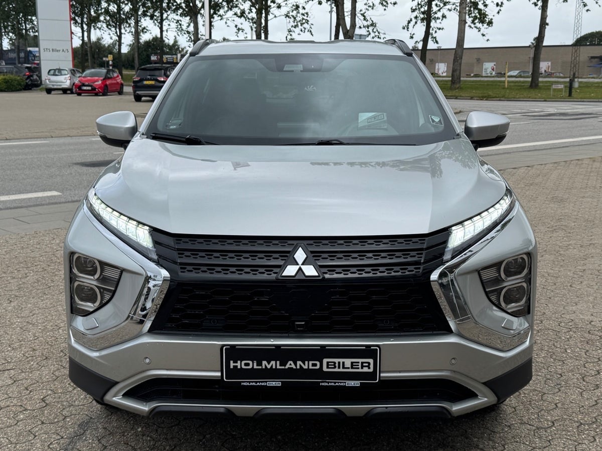 Mitsubishi Eclipse Cross PHEV Inform CVT 4WD