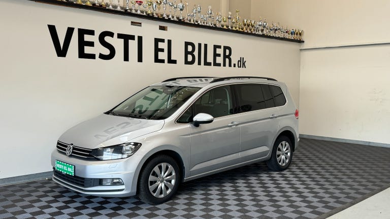 VW Touran TDi 150 Comfortline Van