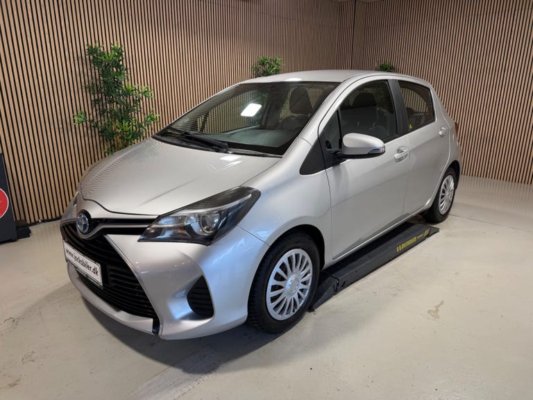 Toyota Yaris Hybrid H2 e-CVT