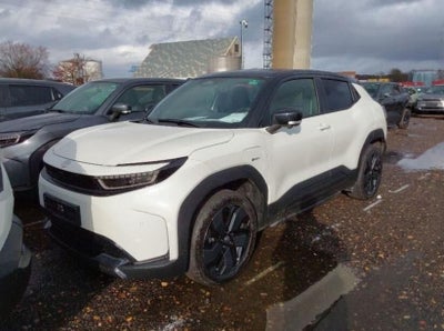 Toyota Urban Cruiser 61 Executive AWD 5d