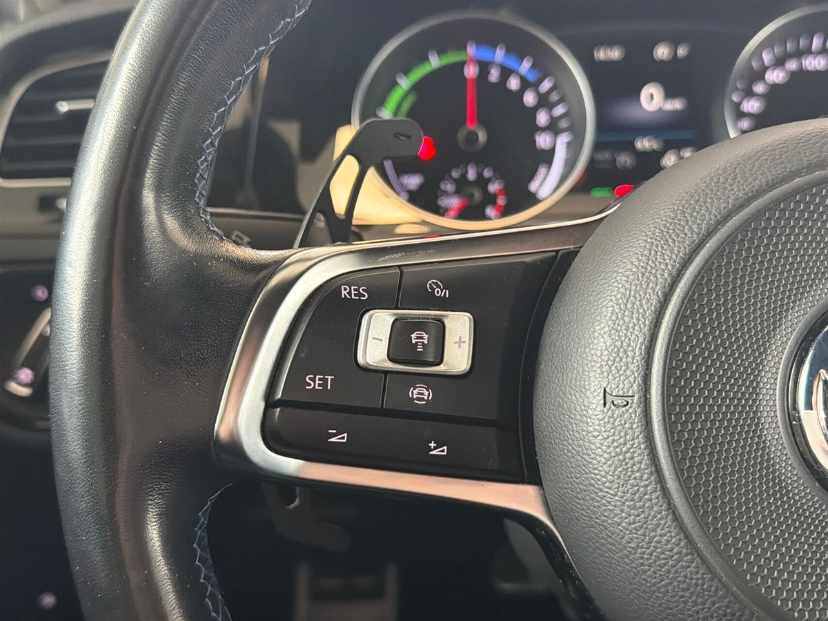 VW Golf VII GTE DSG billede 17