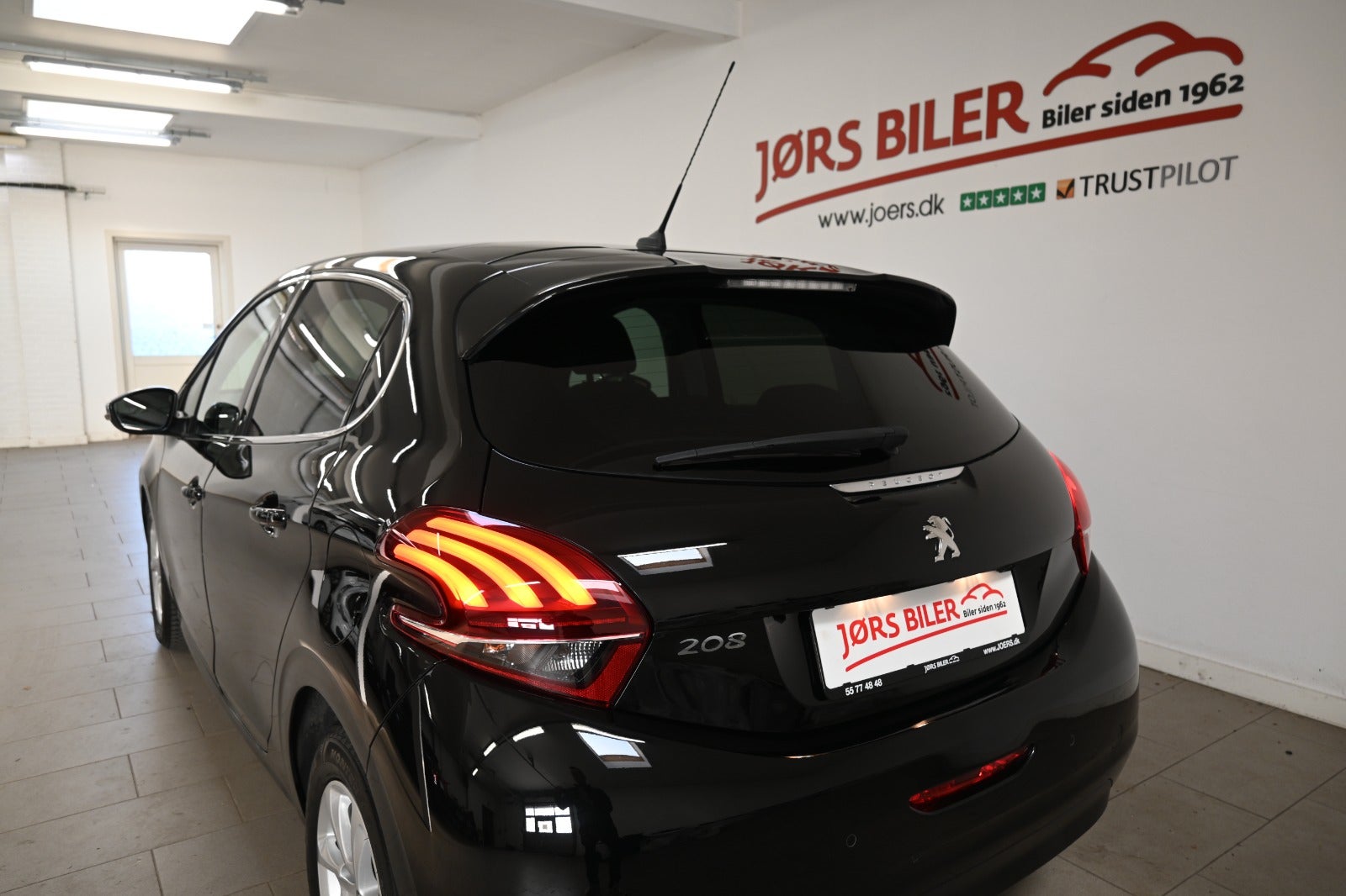 Peugeot 208 BlueHDi 100 Allure Sky