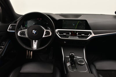 BMW 330e Touring M-Sport aut.