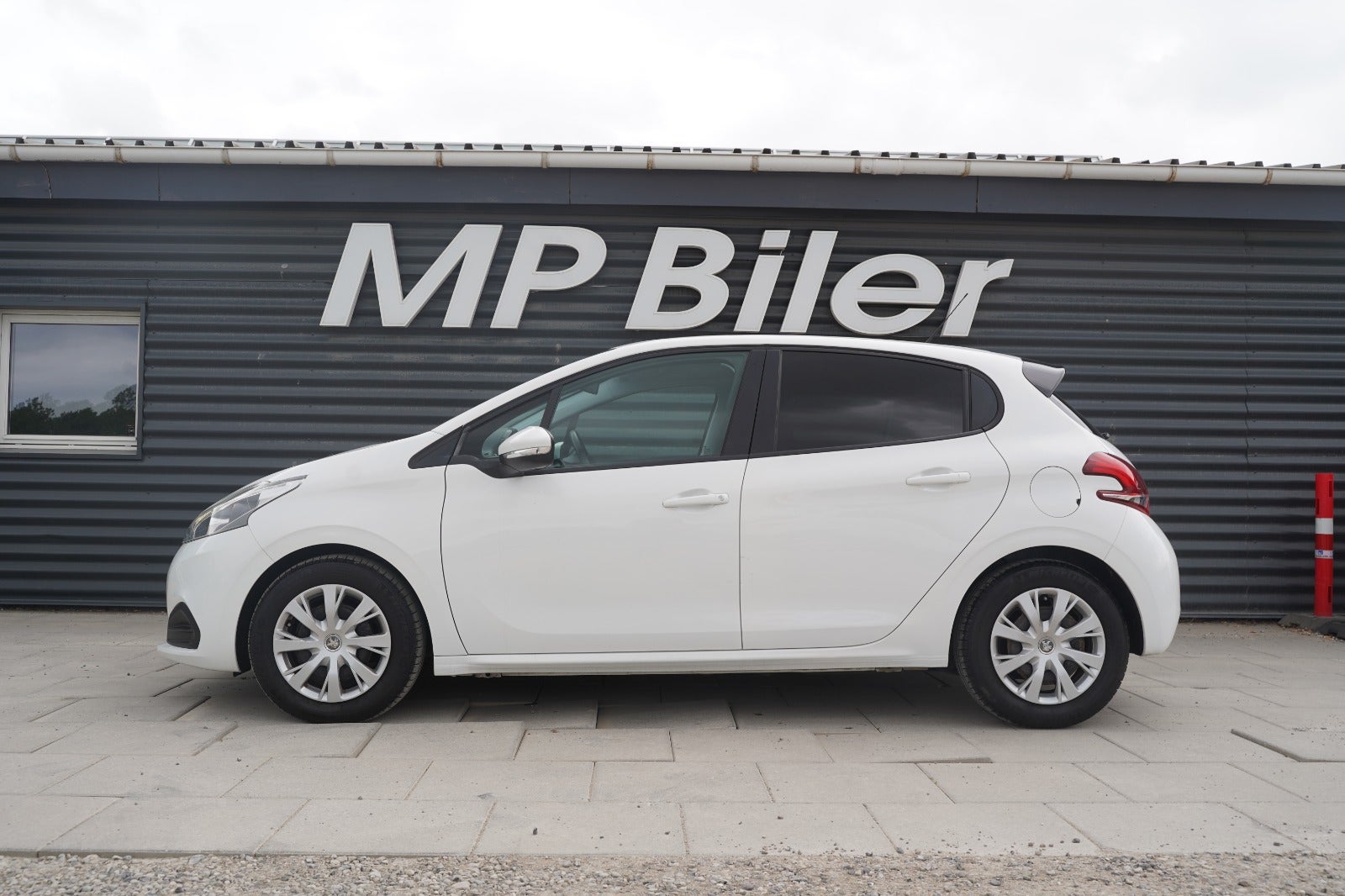 Billede af Peugeot 208 1,5 BlueHDi 100 Envy