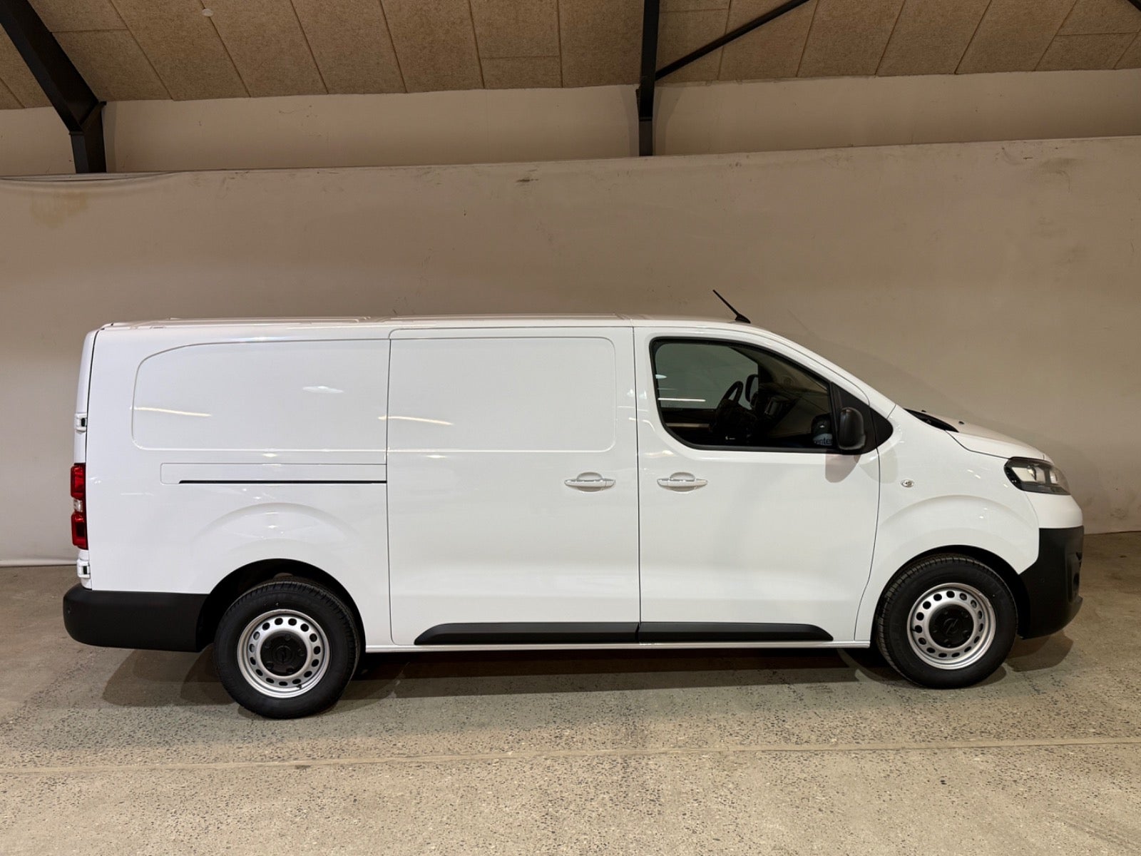 Opel Vivaro D 145 Enjoy+ L3V2