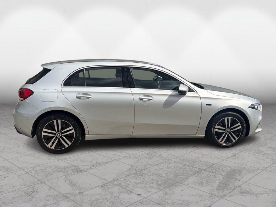 Mercedes A250 e, Billede 5