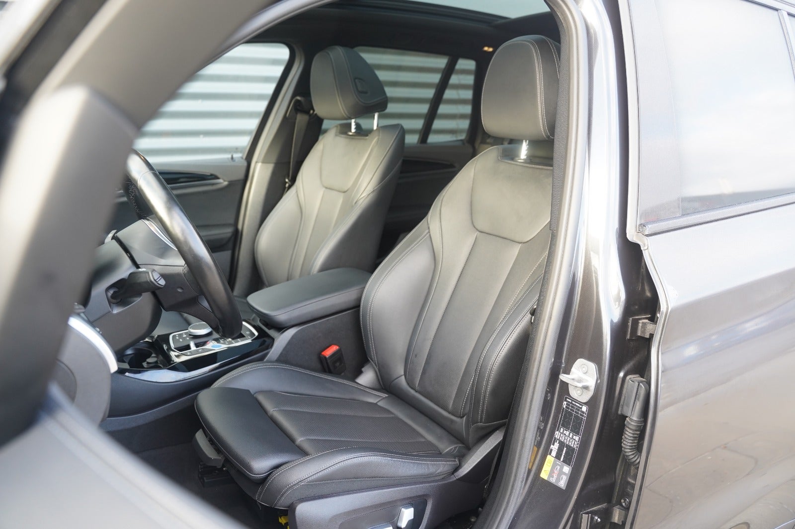 Billede af BMW iX3  Charged M-Sport