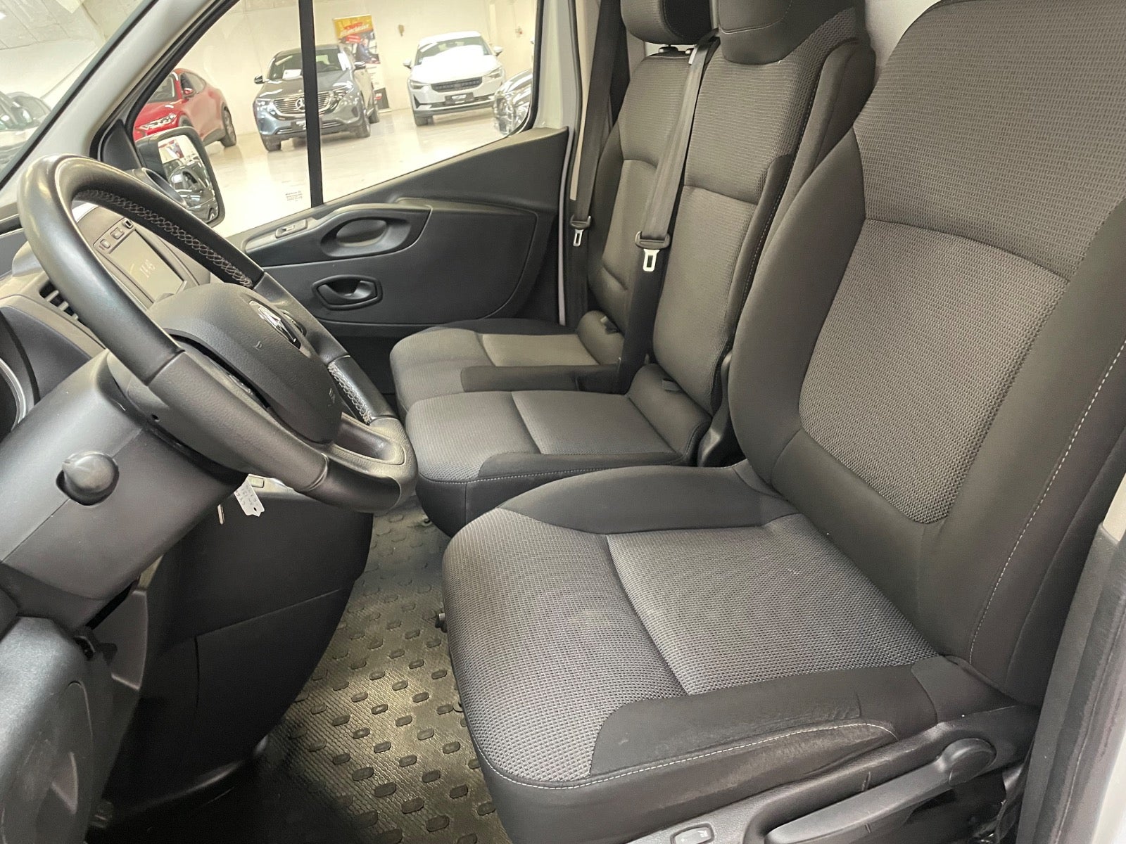 Billede af Renault Trafic T29 2,0 dCi 170 L2H1 EDC