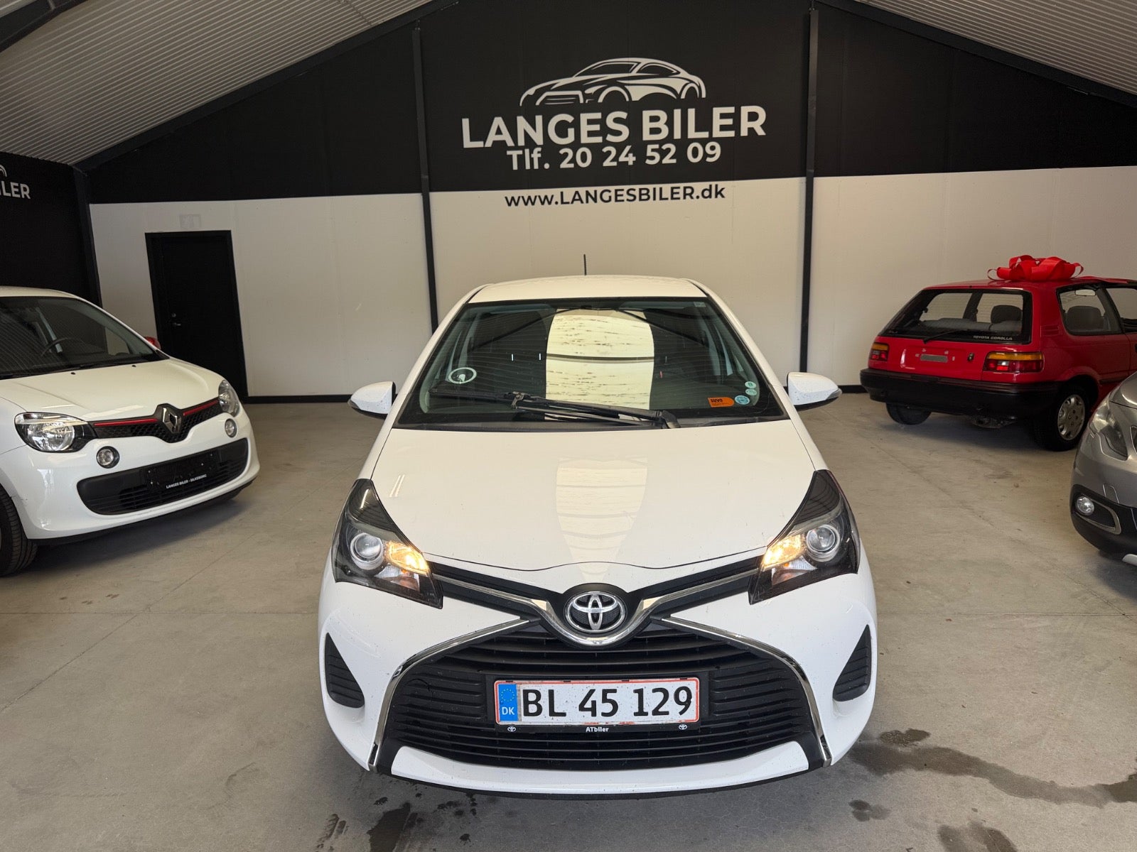 Toyota Yaris VVT-i T2