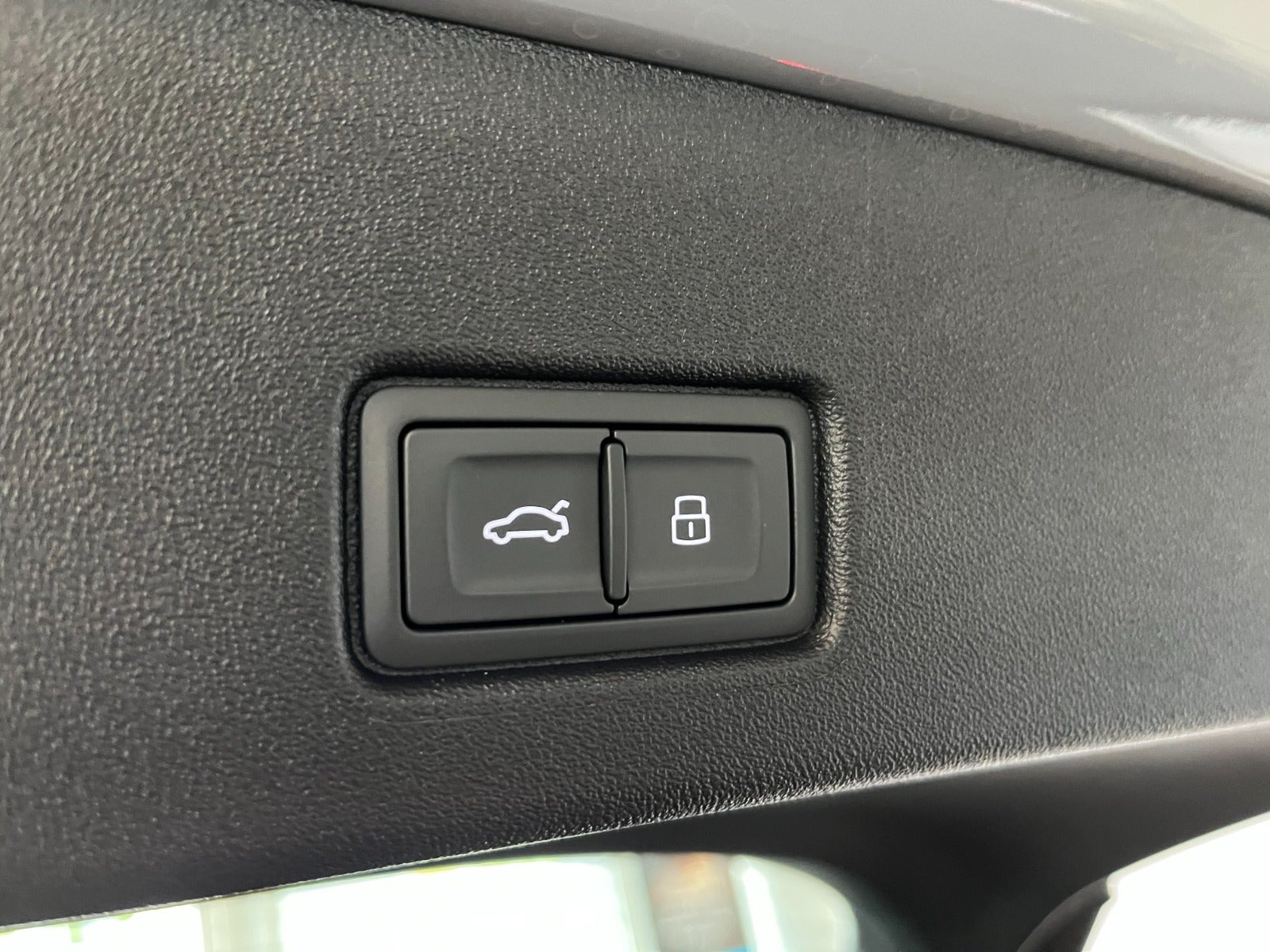 Billede af Audi Q4 e-tron 45 edition S-line