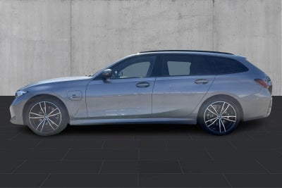 BMW 330e Touring M-Sport aut. - 1