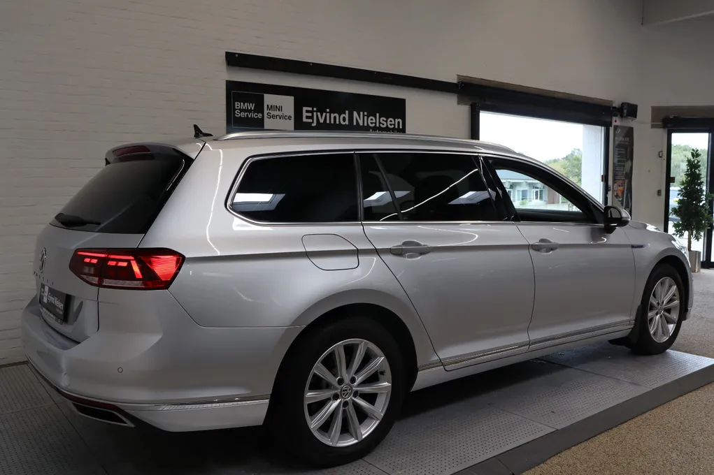 VW Passat GTE Highline+ Variant DSG