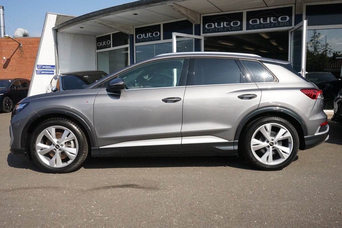 Audi Q4 e-tron Attitude S-line