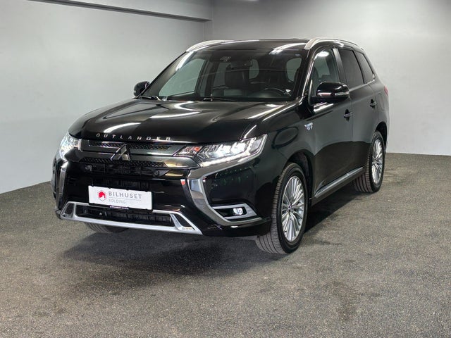 Mitsubishi Outlander 2,4 PHEV Instyle CVT 4WD