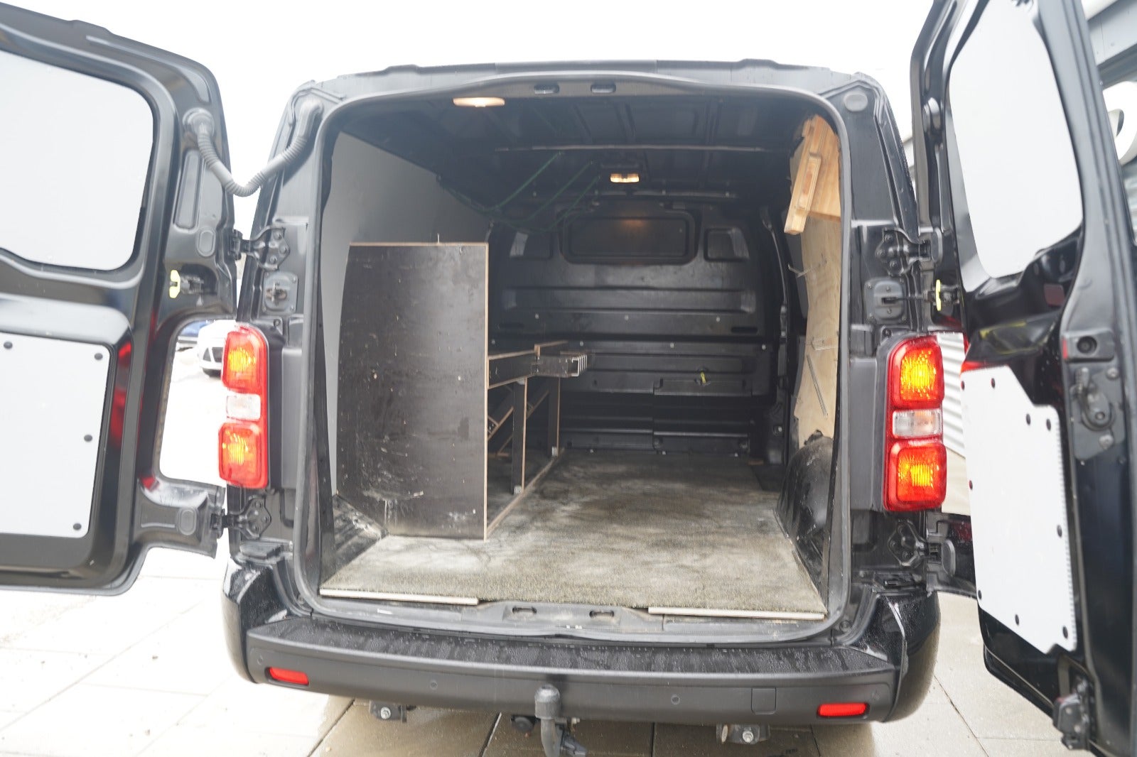 Billede af Peugeot Expert 2,0 BlueHDi 144 L2 Plus Van