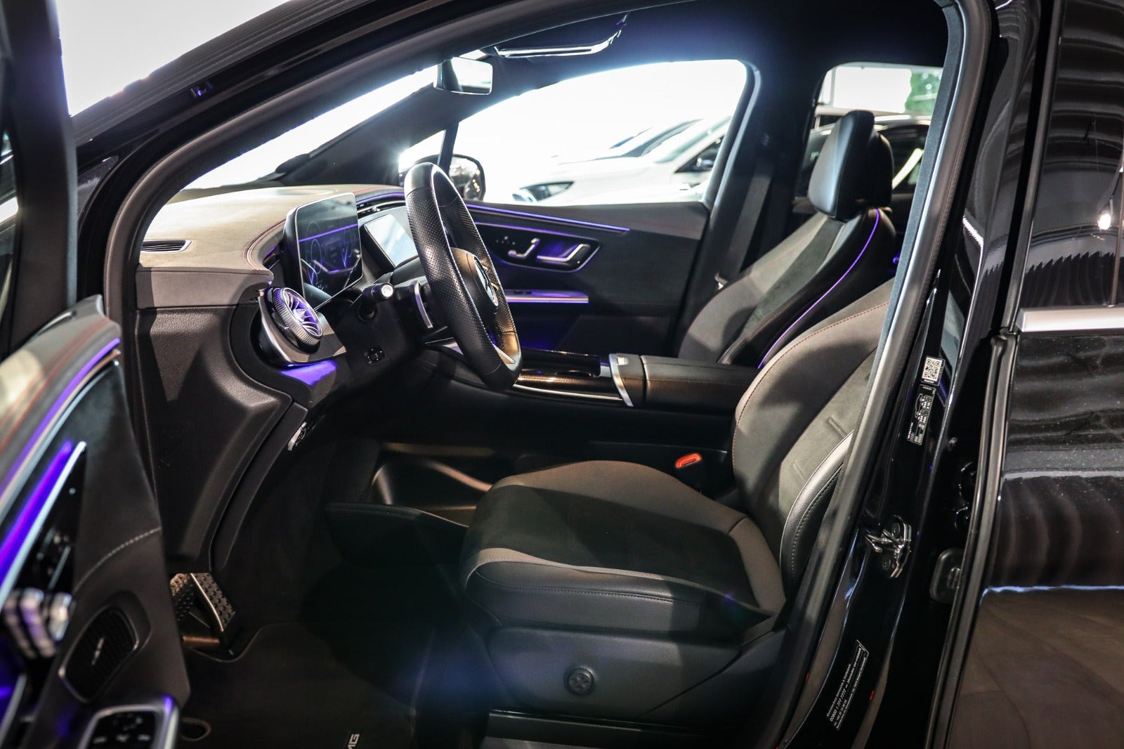 Billede af Mercedes EQE350 SUV  AMG Line 4Matic