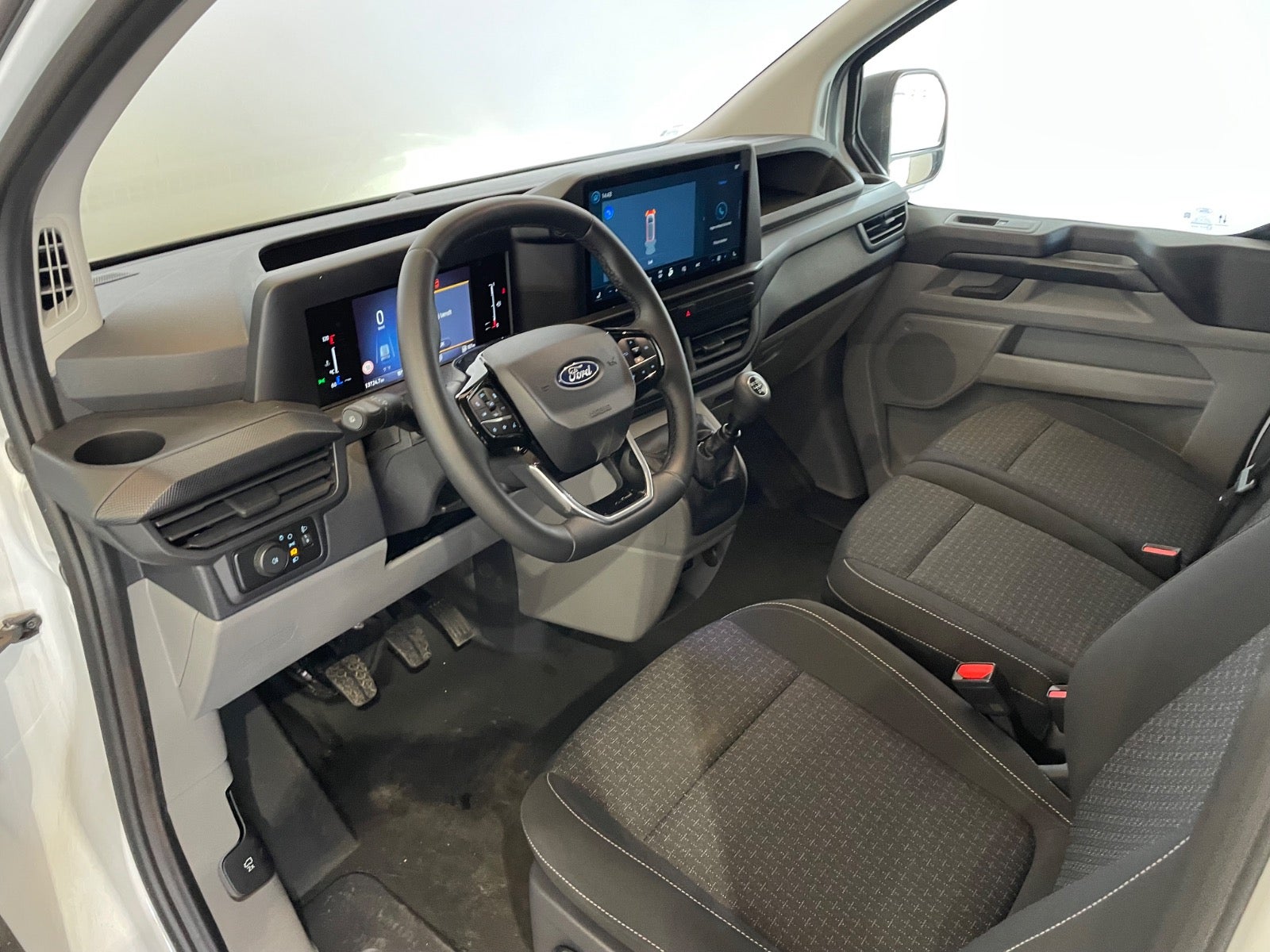 Ford Transit Custom 320L EcoBlue Trend