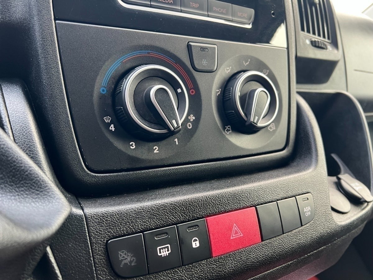 Billede af Peugeot Boxer 333 2,0 BlueHDi 130 L3H2