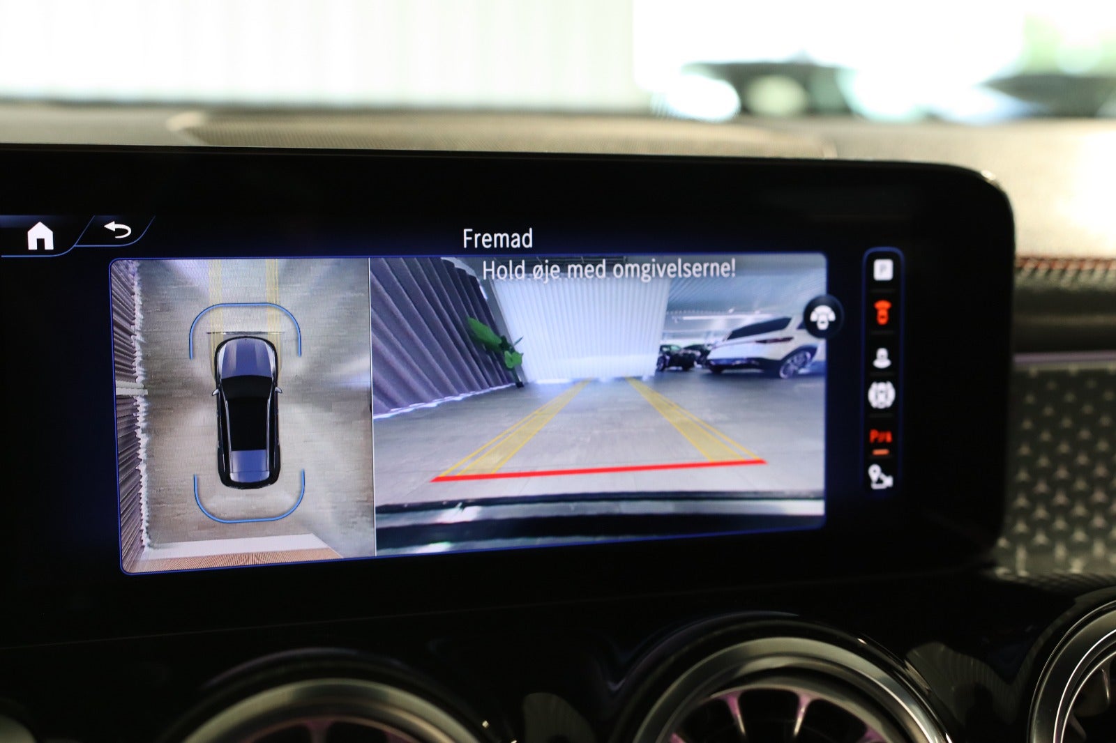 Billede af Mercedes EQB300  AMG Premium 4Matic