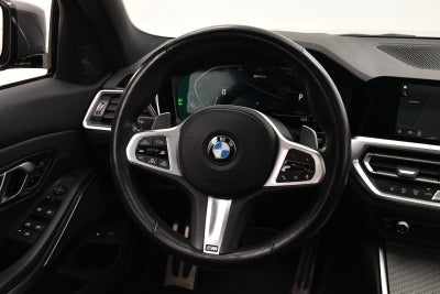 BMW 330e Touring M-Sport aut.