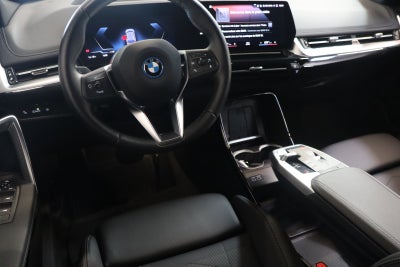 BMW iX1 xDrive30 X-Line