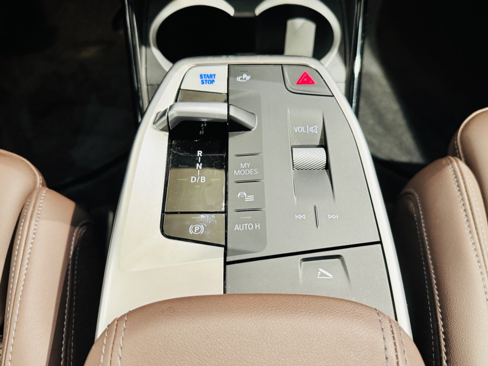 BMW iX1  eDrive20 M-Sport,  5-dørs