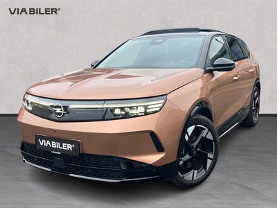 Opel Grandland-e 73 GS Sky 5d