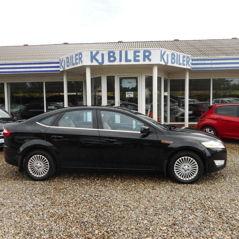 Ford Mondeo TDCi 143 Titanium