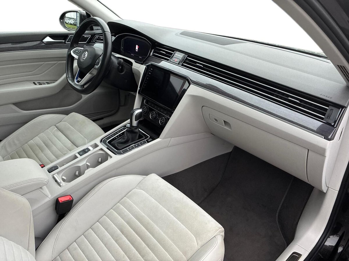 VW Passat GTE+ Variant DSG billede 10
