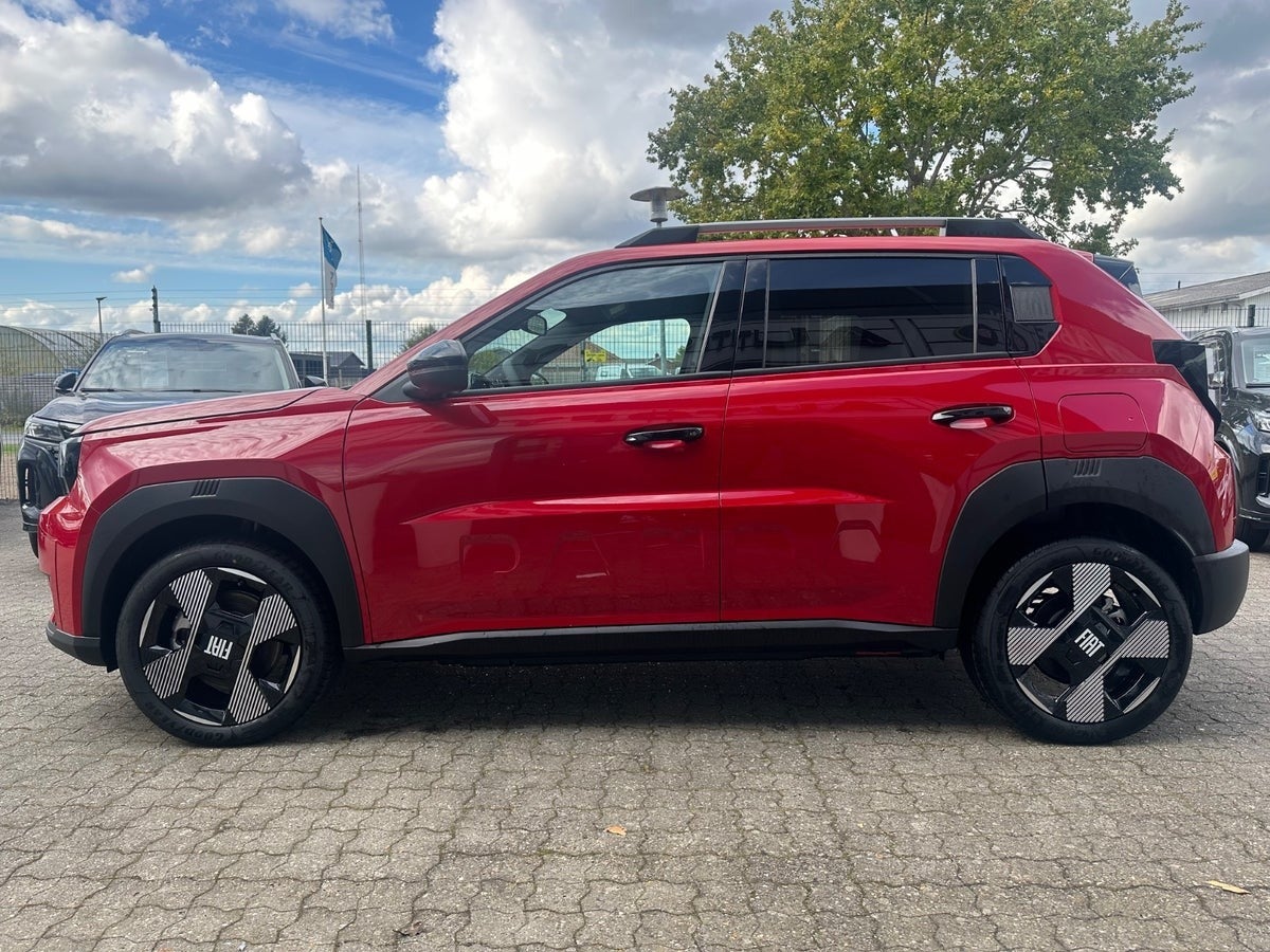 Fiat Grande Panda E la Prima