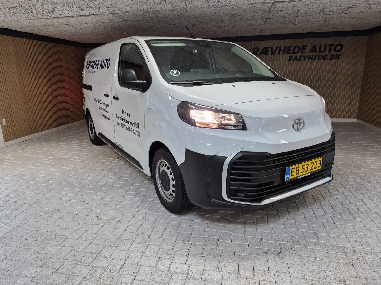 Toyota ProAce Medium Comfort Master – 8