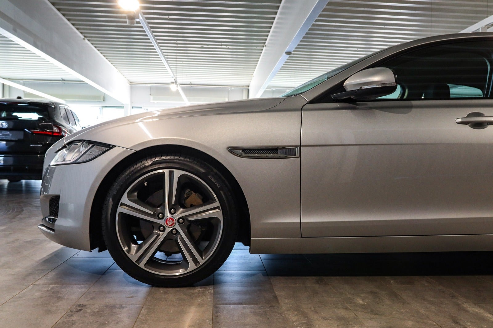 Billede af Jaguar XF 2,0 D180 Pure aut.