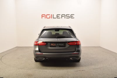 Mercedes E300 de AMG Line Night Edition stc. aut.