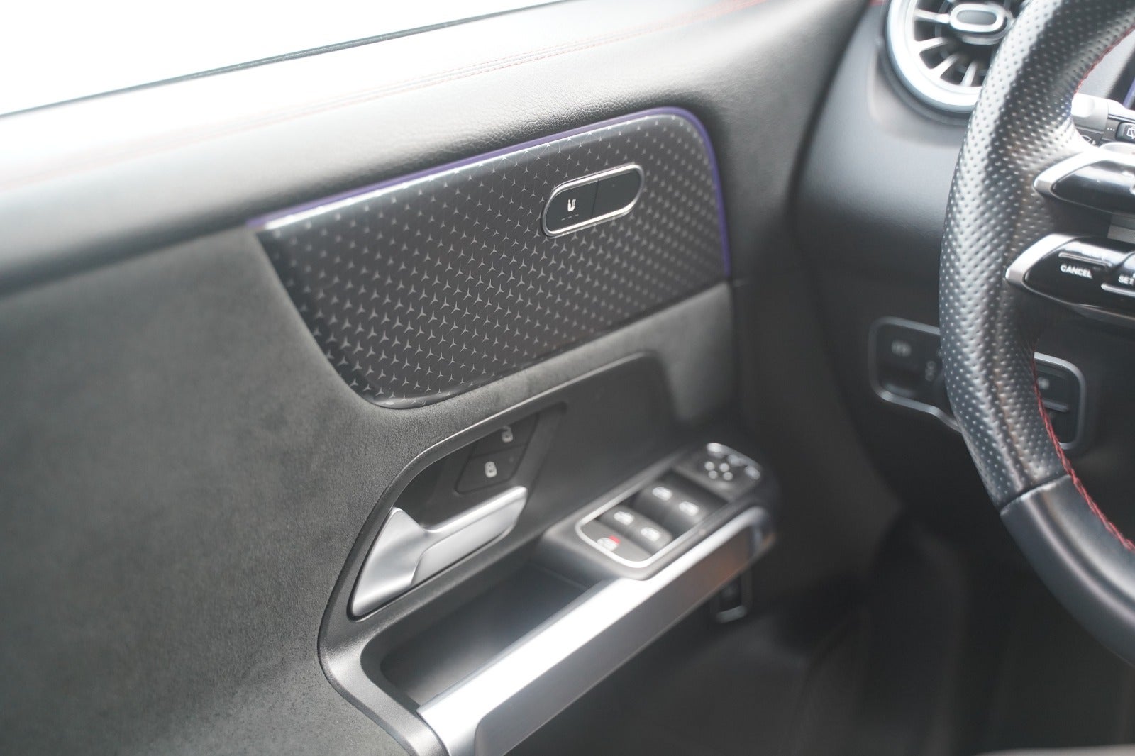 Billede af Mercedes EQB250+  AMG Line