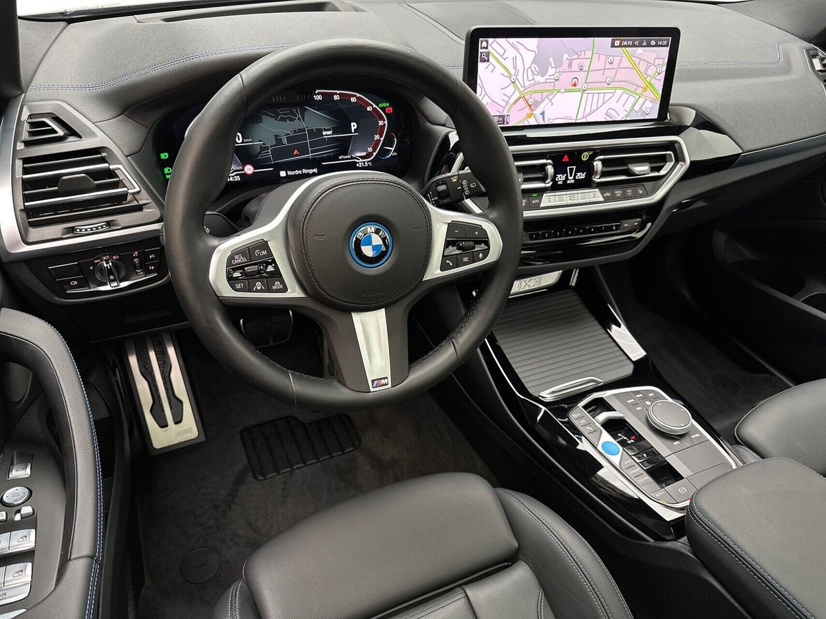 BMW iX3 Charged Plus M-Sport billede 3
