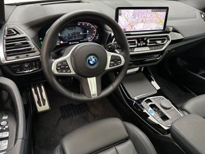 BMW iX3 Charged Plus M-Sport billede 2