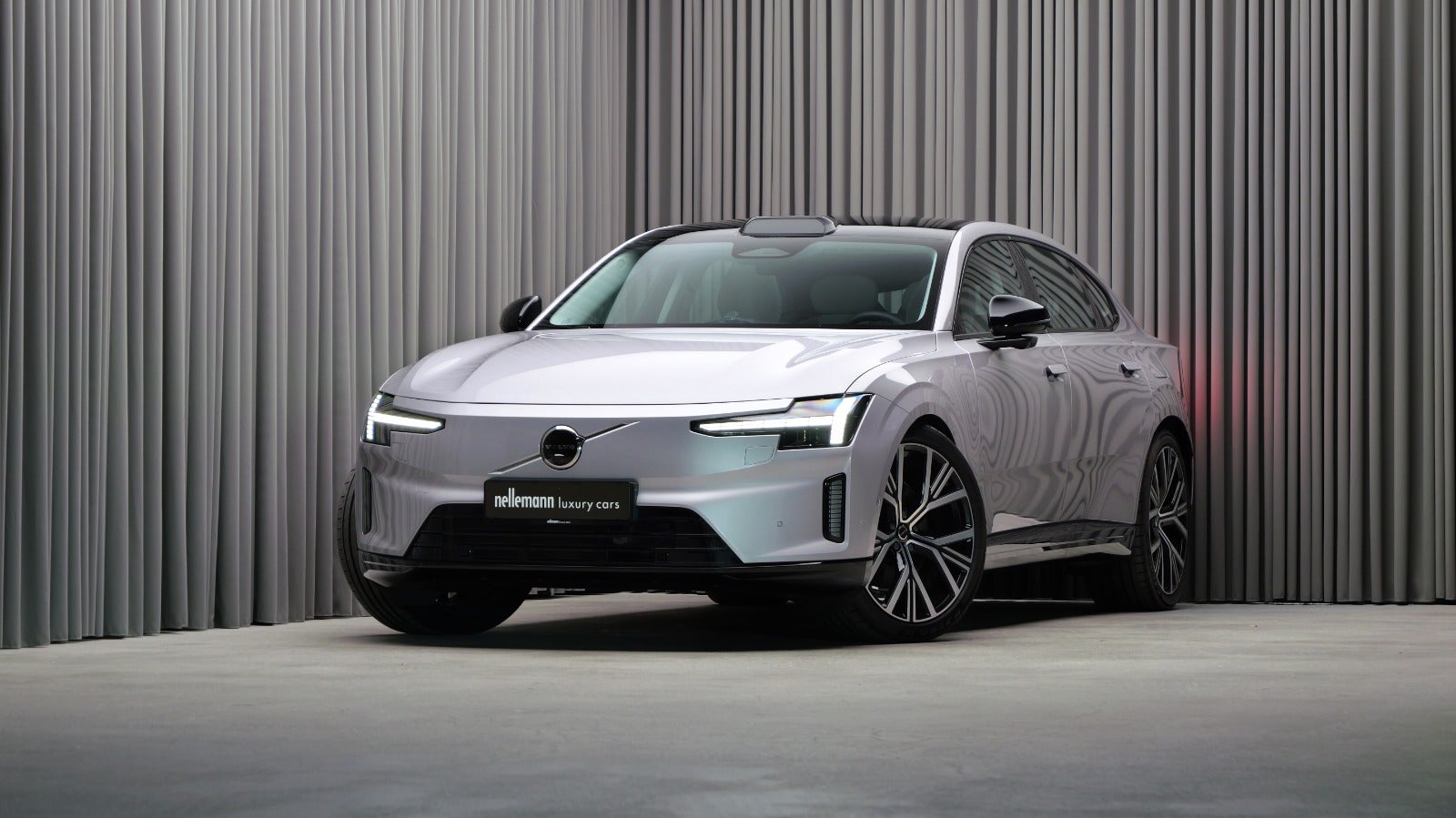Volvo ES90 Extended Range Ultra