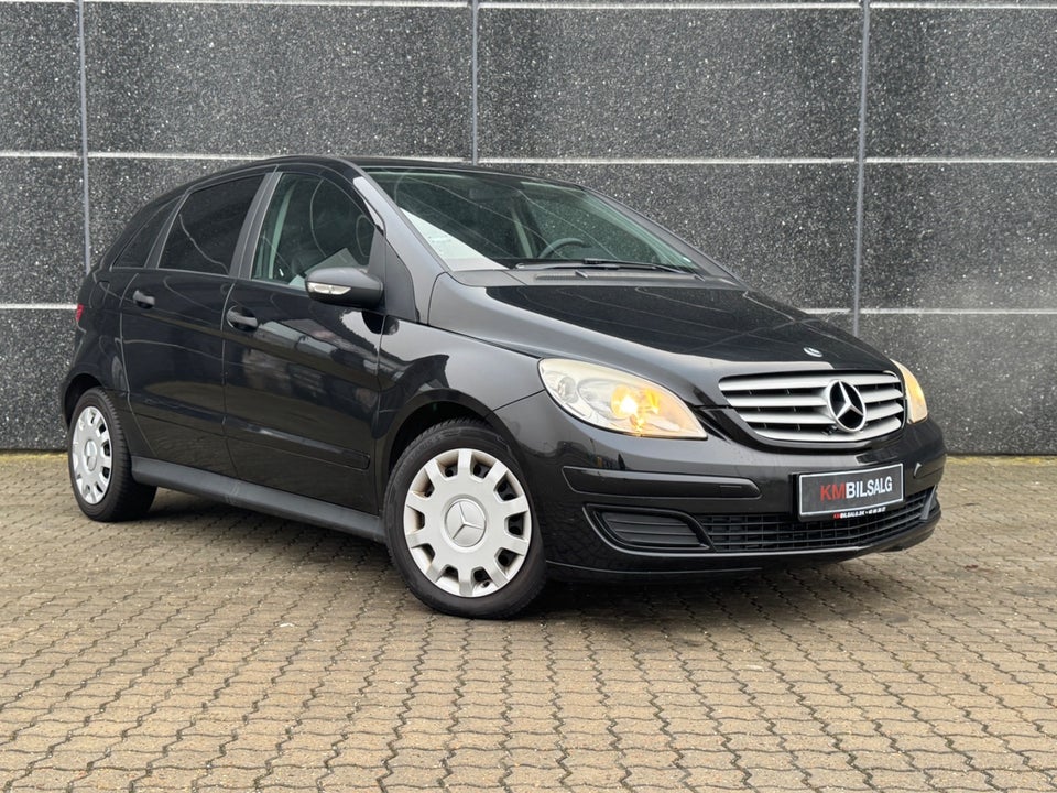 Mercedes B180, Billede 2