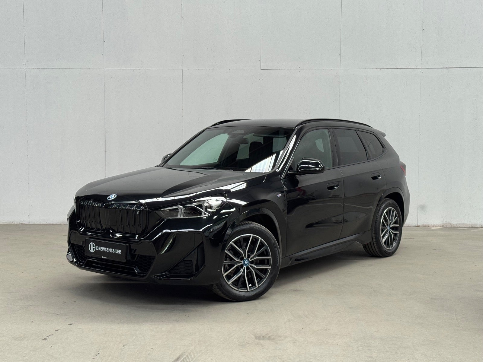 BMW iX1 xDrive30 M-Sport Premium A