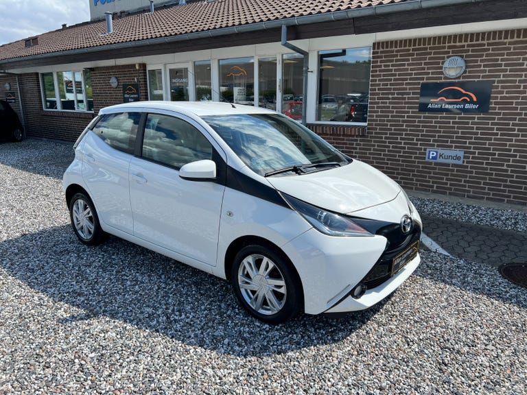 Toyota Aygo VVT-i x-touch