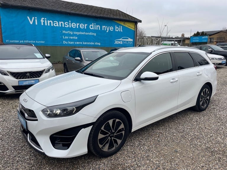 Kia Ceed PHEV Prestige SW DCT
