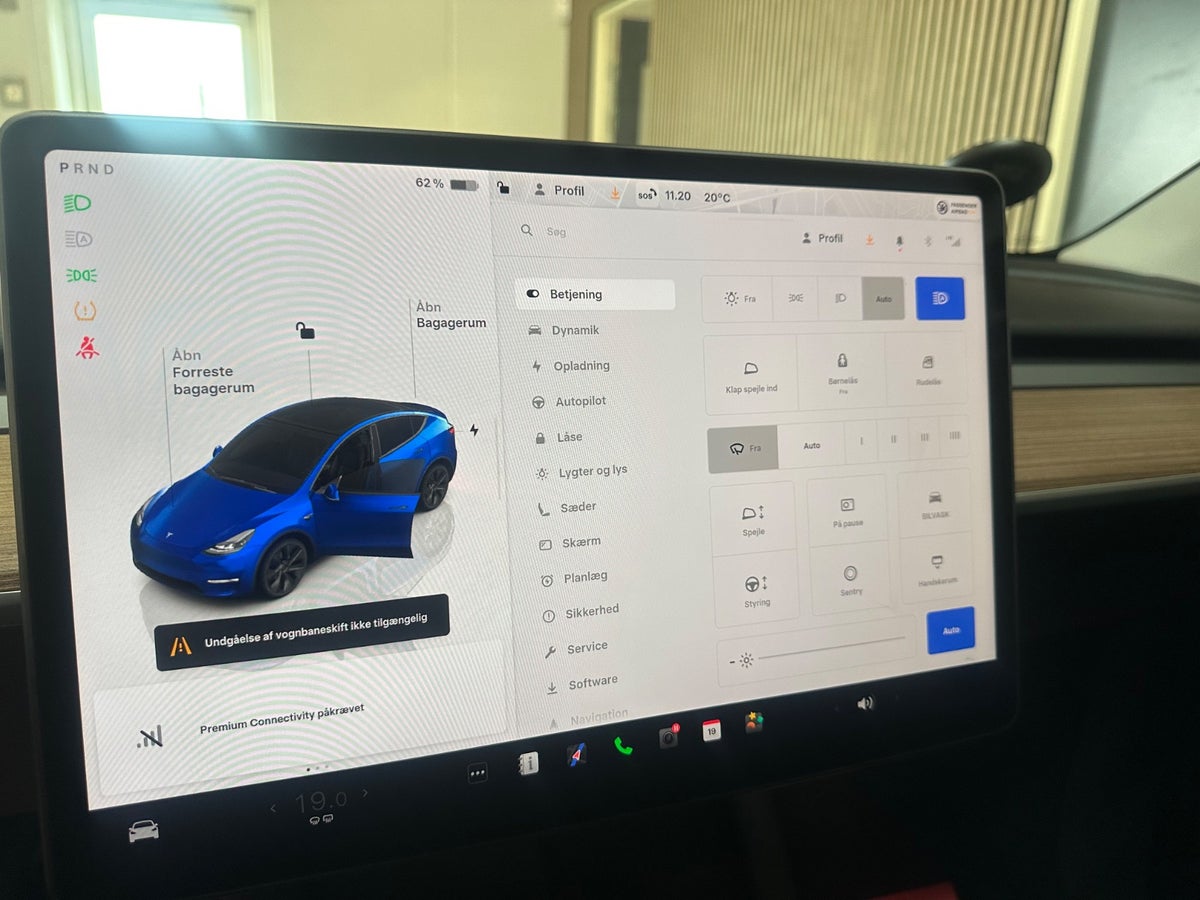 Tesla Model Y Long Range RWD Tesla Model Y Long Range RWD