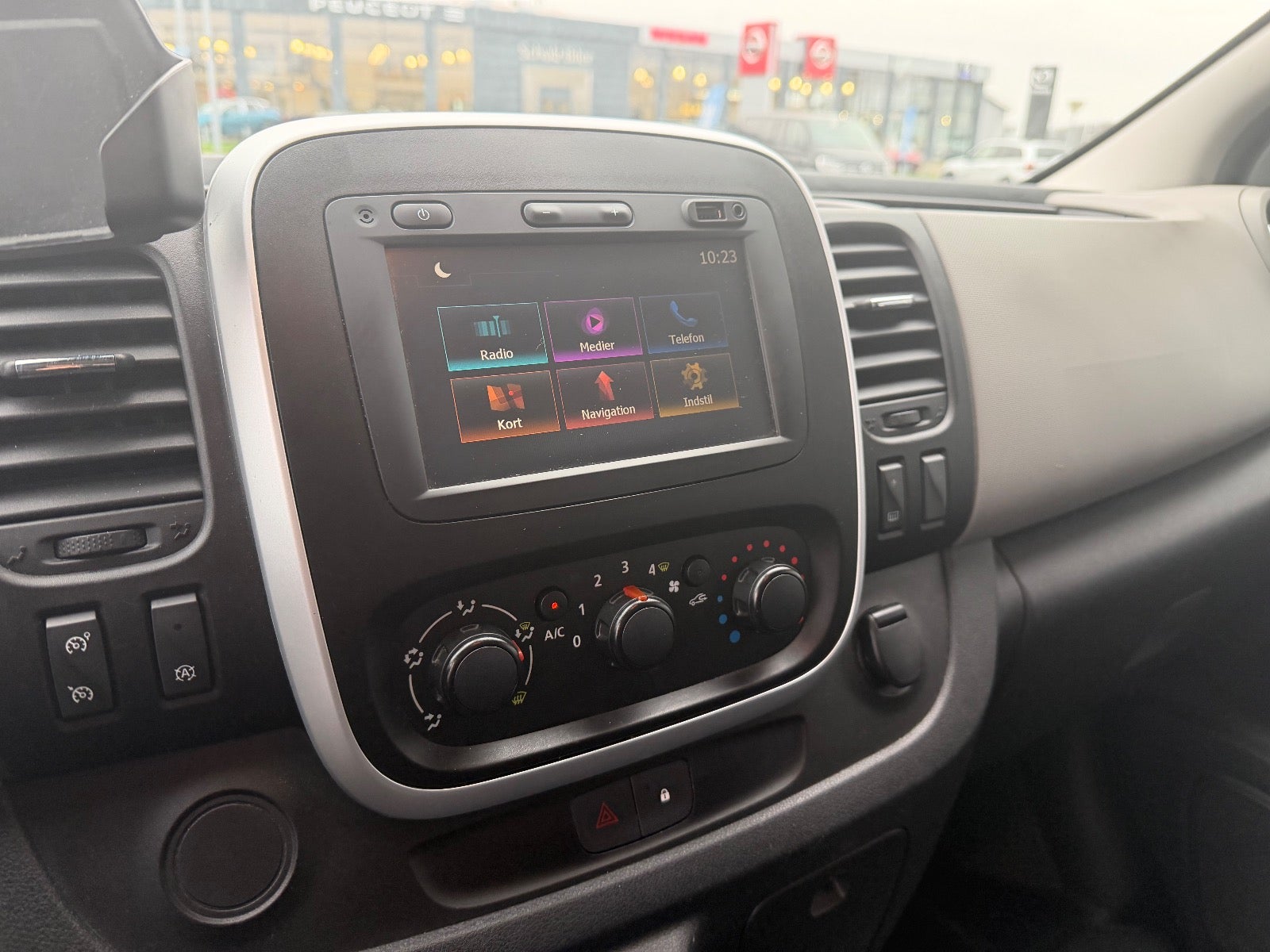 Billede af Renault Trafic T29 1,6 dCi 125 L2H1 Grand Passenger