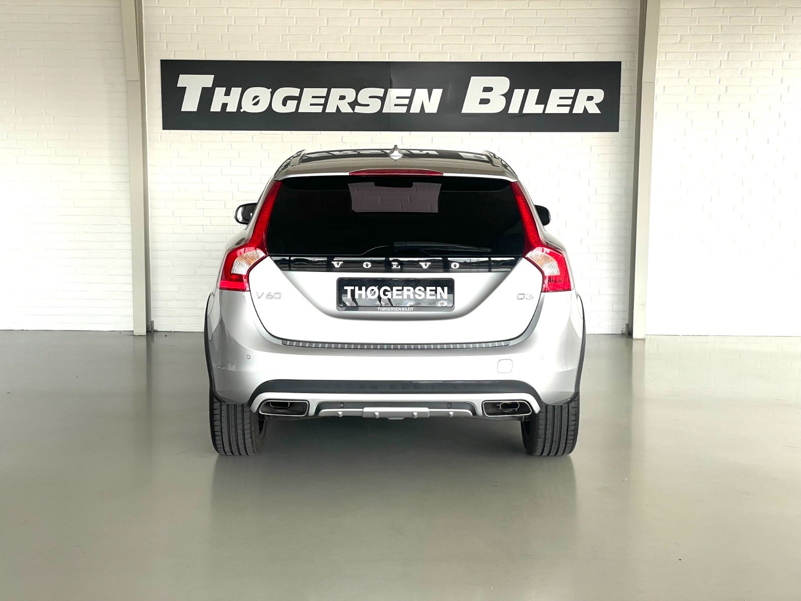 Billede af Volvo V60 CC 2,0 D3 150 Momentum aut.