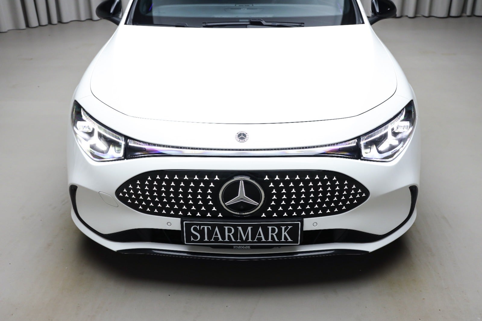 Mercedes-Benz CLA 350 (7/8)