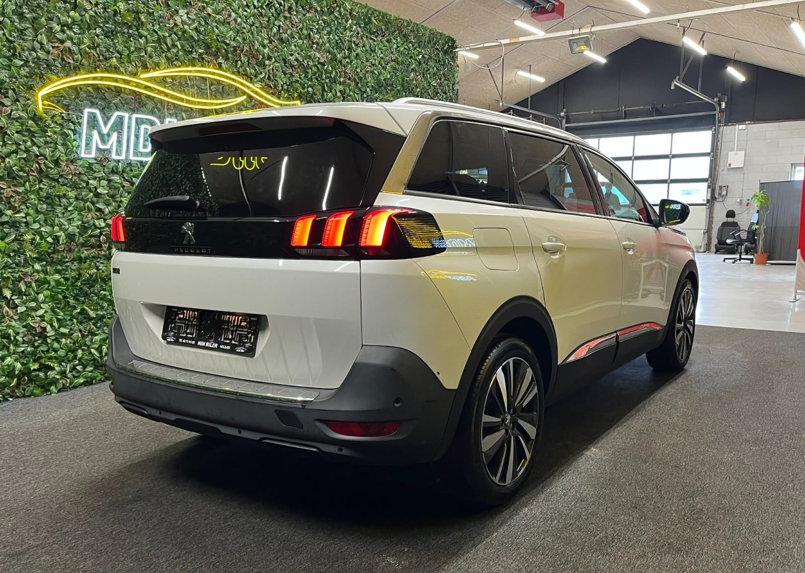 Billede af Peugeot 5008 1,2 PureTech 130 Allure 7prs