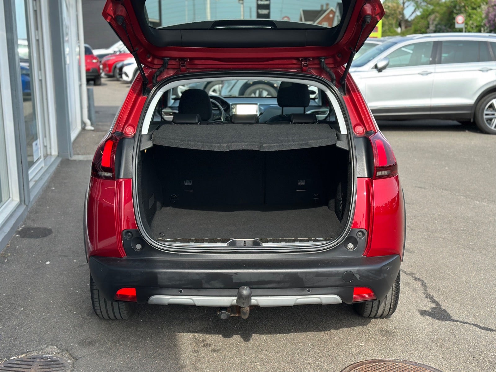 Billede af Peugeot 2008 1,6 BlueHDi 100 Desire Sky