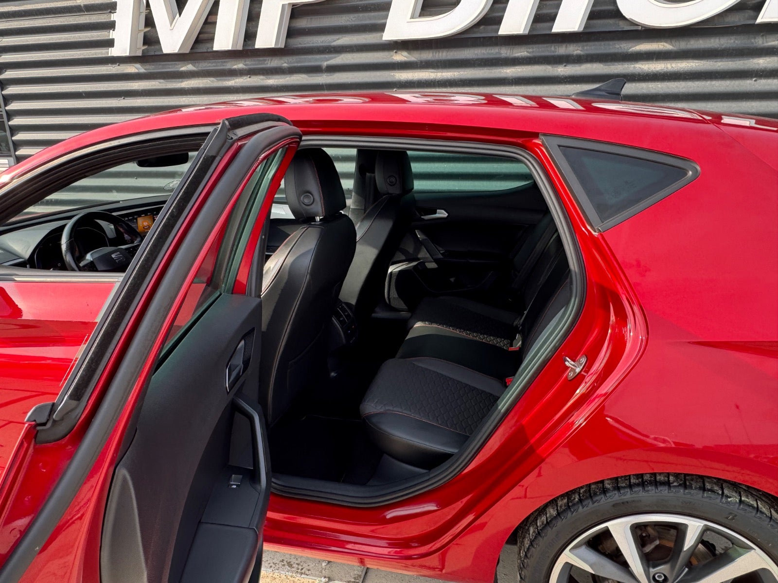 Billede af Seat Leon 1,5 eTSi 150 FR DSG